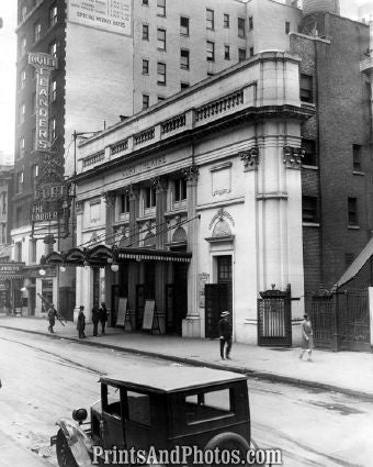 New York The Cort Theatre  3998