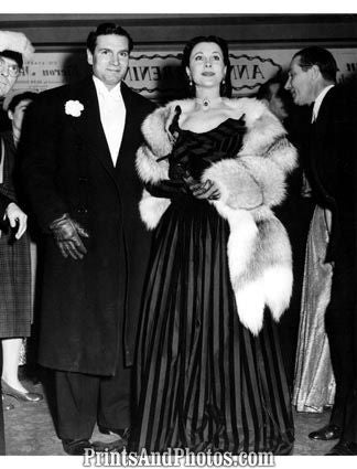 Vivien Leigh & Husband Laurence Olivier 4011