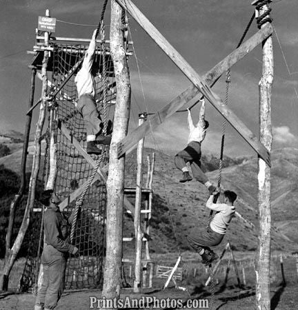 Marines WWII Rope Climb Training 4036