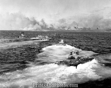 Marines WWII LVT Iwo Jima Beach 4086