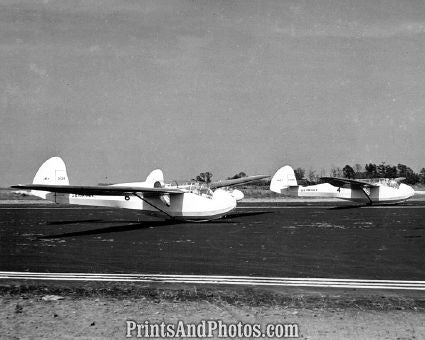 US Marines 2 Trainer Gliders  4096