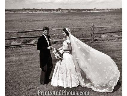 John F Kennedy & Bouvier Wedding  4554