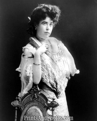 Titanic MOLLY BROWN Portrait  4903