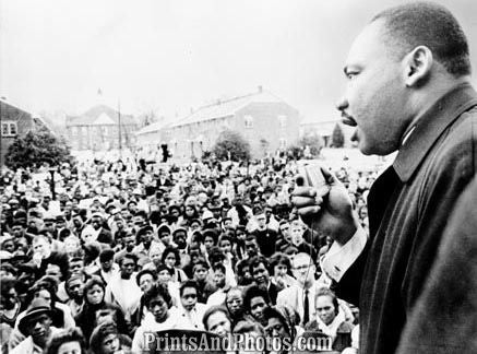 ML King Rallys Crowd 5064