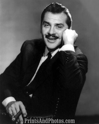 Actor Ernie Kovacs  5465