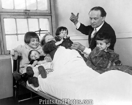 Harry Houdini & Sick Children 5532