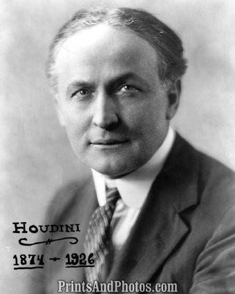 Magician Harry Houdini 5533