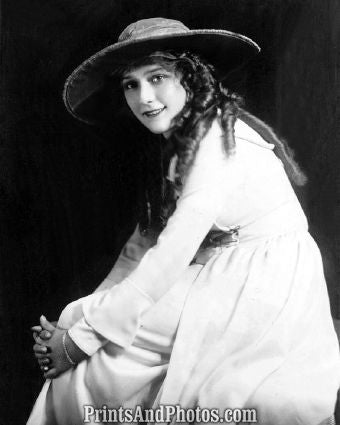 Actress Mary Pickford  5591