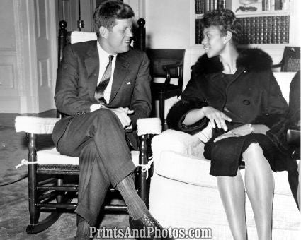 John F Kennedy & Wilma Rudolph 5747