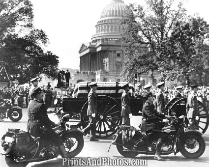 FDR Funeral  6398