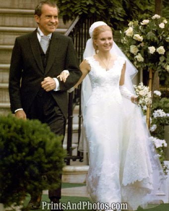 President Nixon & Tricia 6453