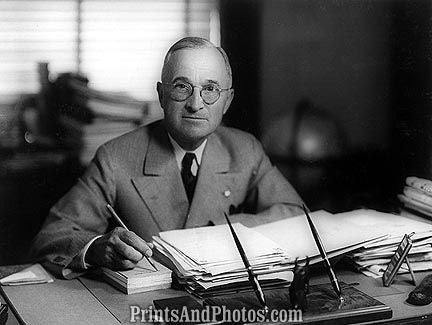 Harry Truman at Desk 6706
