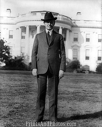 Coolidge Front White House 6738