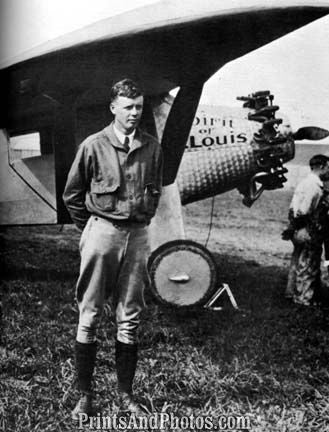 Aviator Charles Lindbergh  6934