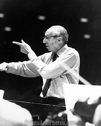 Aaron Copland Conducts  7025 Aaron Copland Conducts  7025