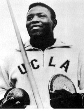 Olympics Rafer Johnson  7099 Olympics Rafer Johnson  7099