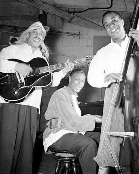 Jazz ELLA FITZGERALD & LOUIS JORDAN 2216