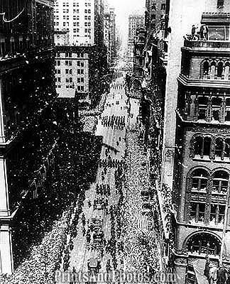 1927 CHARLE LINDBERGH Parade  0889