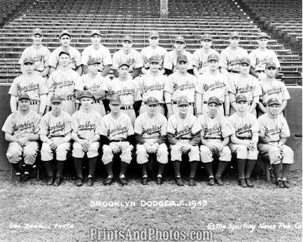 1943 BROOKLYN DODGERS Team  1066 - Prints and Photos