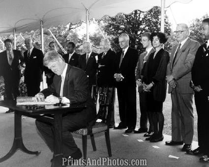 President BILL CLINTON Signing  1384
