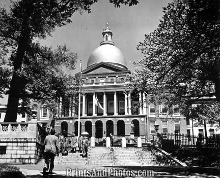 Capitol Building Boston Mass  18430