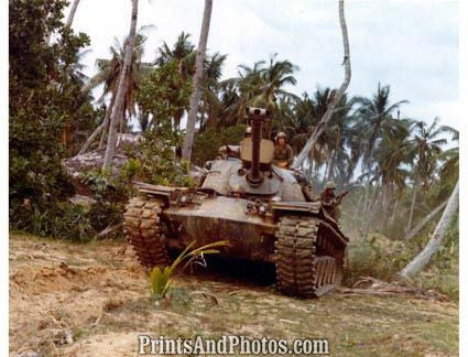 Vietnam Tank  PERSHING 18710