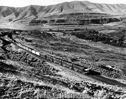 Aerial  Freight Train CA to OR 18910
