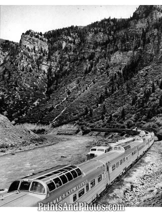 CA Zephyr Train Colorado 1950  19100
