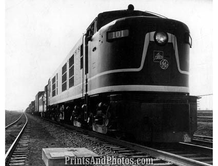 1st Gas Turbine-Electric Train  19340