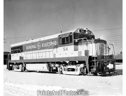 General Electric U25B Train  19350