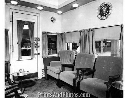 19390 TRUMAN Campaign Train 1948 - Prints and Photos