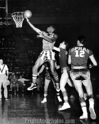 Globetrotters vs Philly Sphas  19940