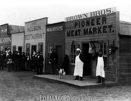 Broadway St Okla Terr Shop Keepers  2628