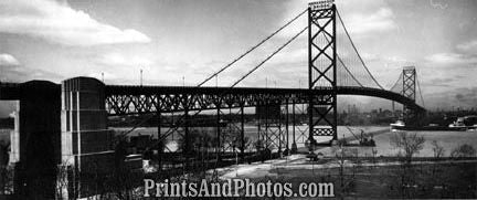 Ambassador Bridge US & Canada 2747