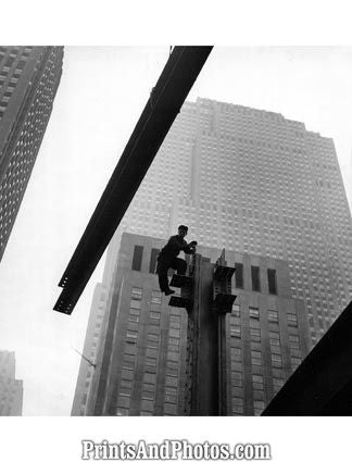 Steel Worker on Esso Building NYC  2859