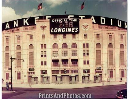 YANKEE STADIUM Longines Clock  3224