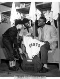 WILLIE MAYS & Kids Locker Room  3419