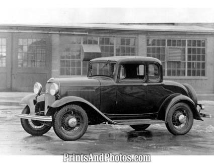 1932 Ford Sport Model  3437 - Prints and Photos