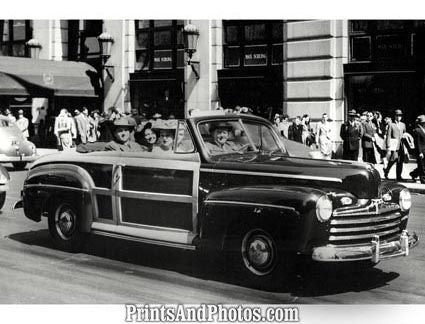 Ford Sportsman Convertible  3473