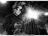 WWII Woman Welder 1943  3569