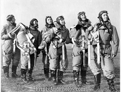 Women Ferry Pilots Royal Air Force  3570