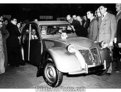 Early French Citroen  3858