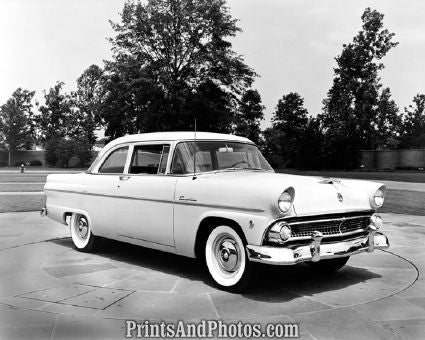 Auto 55 Ford Sedan  4737