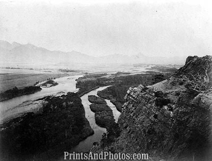 Valley of the Yellowstone River  5174