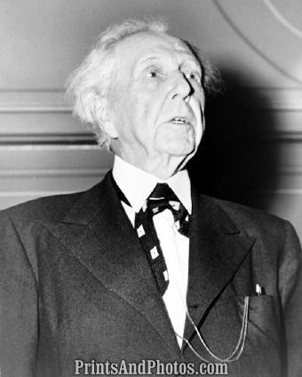 Architect Frank Lloyd Wright  5482