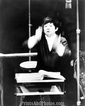 Seiji Ozawa Conductor  6473